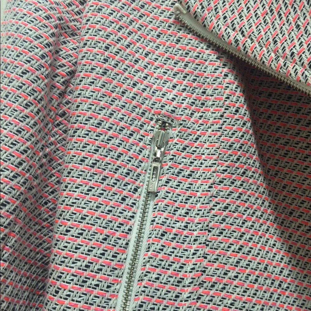 Pink Jacket - Picture 7 of 7